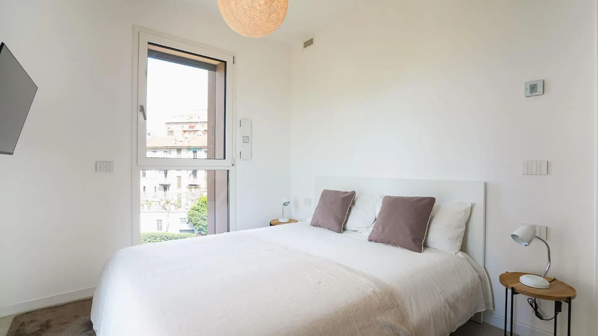 Milan Modern House Apartment 0*,